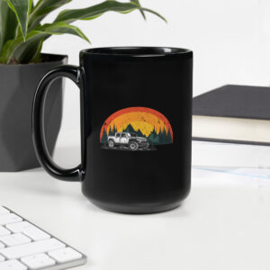 Schwarze glänzende Tasse – Offroad Design