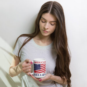 Weiße glänzende Tasse “American Dream”